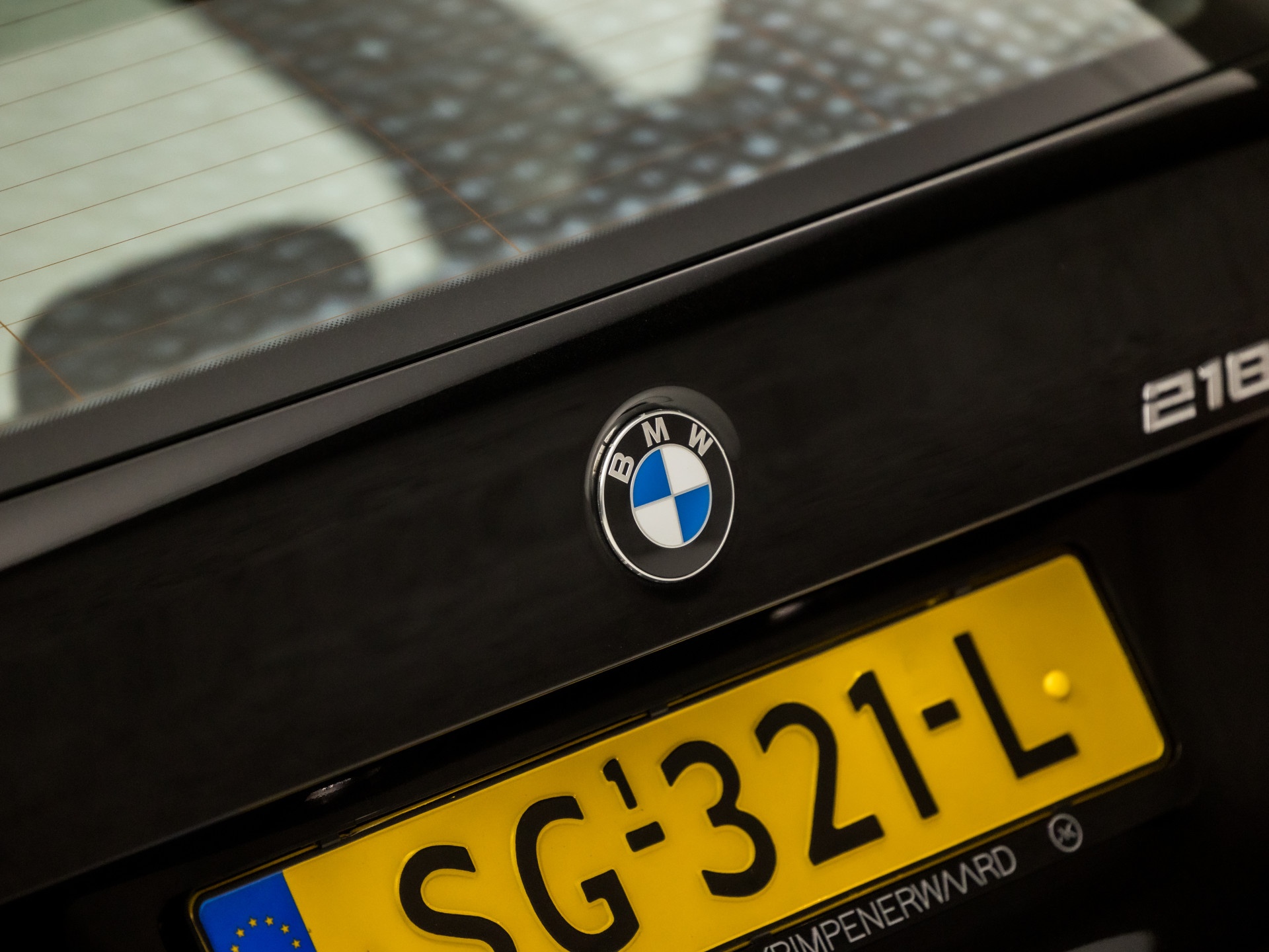 44846320-28.jpg